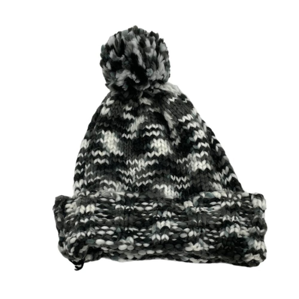 Handmade crochet knit toque with pom Pom